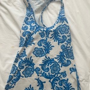 Lululemon tank top